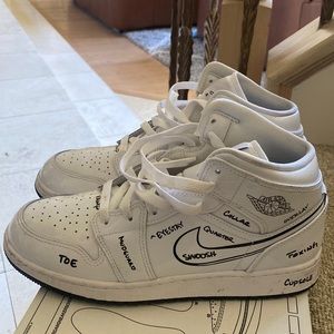 Nike air Jordan youth like new